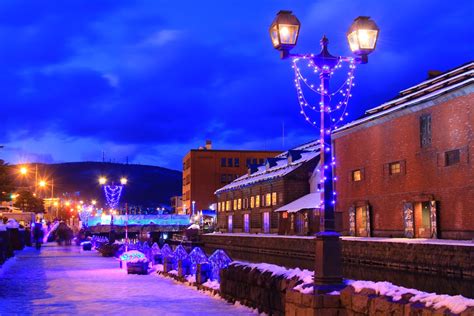 北海道 冬 旅行 - 雪の妖精が踊る季節の謎を探る